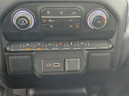 Used 2022 Chevrolet Silverado 1500 W/T image 19