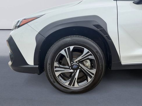 Used 2024 Subaru Crosstrek 2.0i Premium w/ Crosstrek Mirror Package AWD/4WD image 9