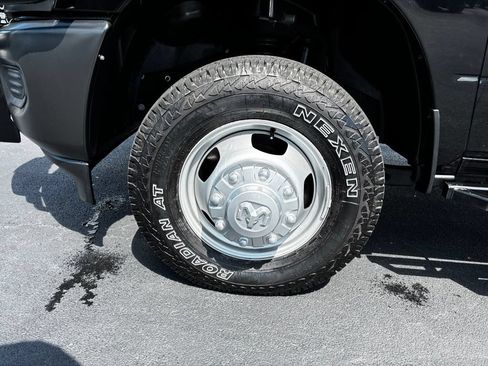 Used 2024 RAM 3500 Tradesman w/ Protection Group AWD/4WD image 7