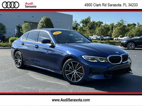 Used 2019 BMW 330i Sedan w/ Premium Package RWD image 1
