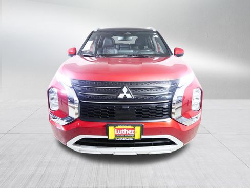 Used 2023 Mitsubishi Outlander SEL AWD/4WD image 2