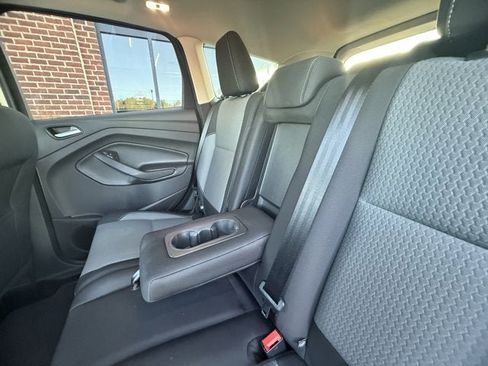 Used 2018 Ford Escape SE w/ Ford Safe & Smart Package image 15