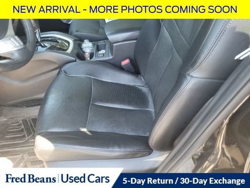 Used 2016 Nissan Rogue SL AWD/4WD image 12