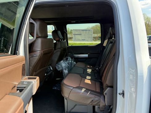New 2026 Ford F250 King Ranch w/ Chrome Package AWD/4WD image 13