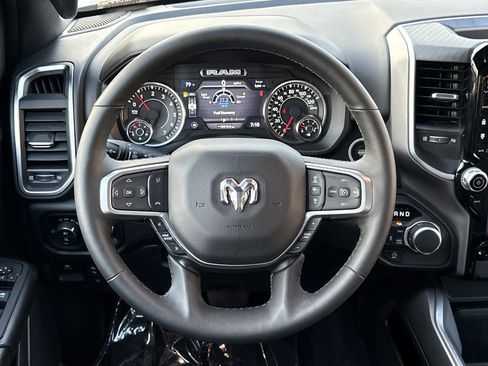Used 2025 RAM 1500 Big Horn AWD/4WD image 21
