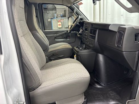 New 2025 Chevrolet Express 3500 w/ Power Convenience Package RWD image 25