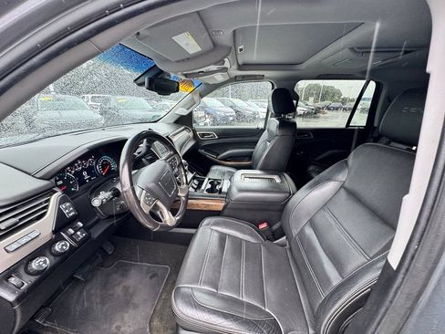 Used 2018 GMC Yukon Denali w/ Denali Ultimate Package AWD/4WD image 9