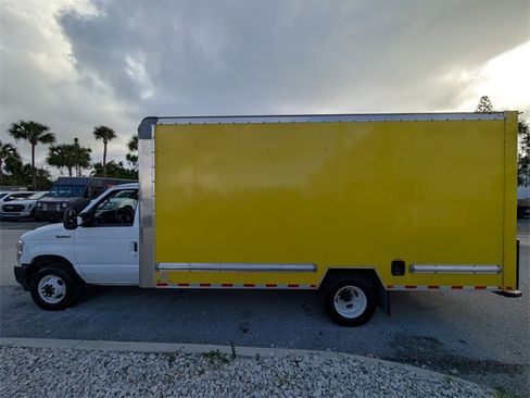 Used 2023 Ford E-350 and Econoline 350 Super Duty w/ Driver's Safety Package image 8