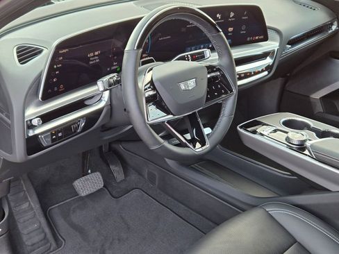 Certified 2025 Cadillac Lyriq Luxury w/ LPO, Floor Liner Package image 10