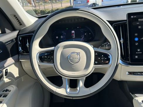 New 2026 Volvo XC90 B6 Ultra image 21