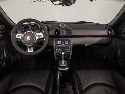 Used 2011 Porsche Boxster Spyder image 52