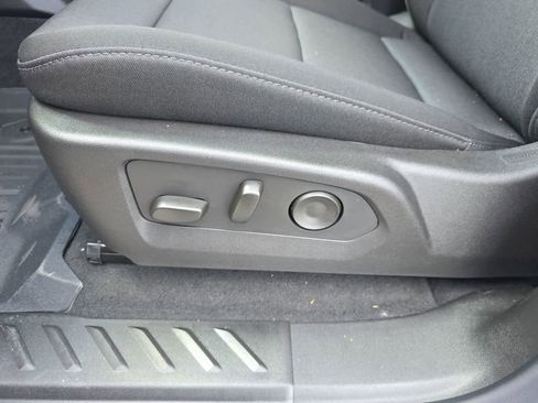 New 2026 Chevrolet Colorado W/T w/ WT Convenience Package II RWD image 15