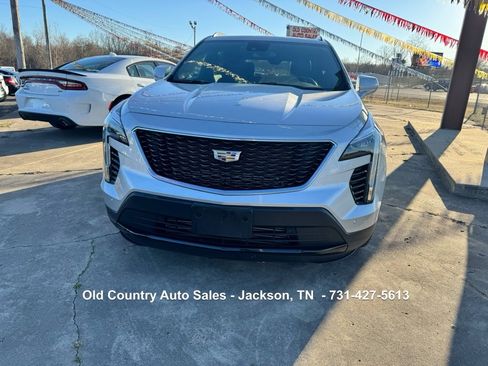 Used 2021 Cadillac XT4 Sport image 2