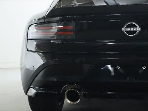 Certified 2024 Nissan Z Performance w/ Floor Mat Package image 42