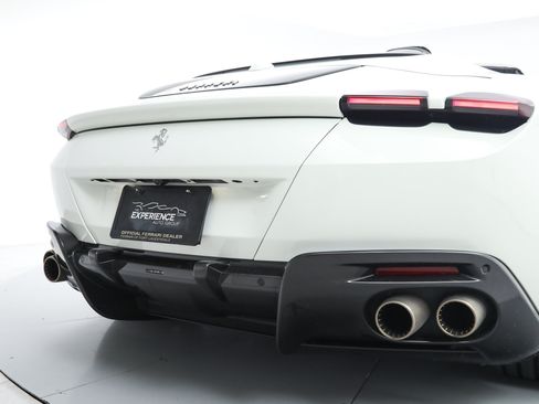 Certified 2024 Ferrari Roma Spider RWD image 19
