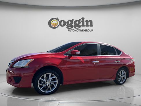 Used 2015 Nissan Sentra SR w/ Navigation Package image 3
