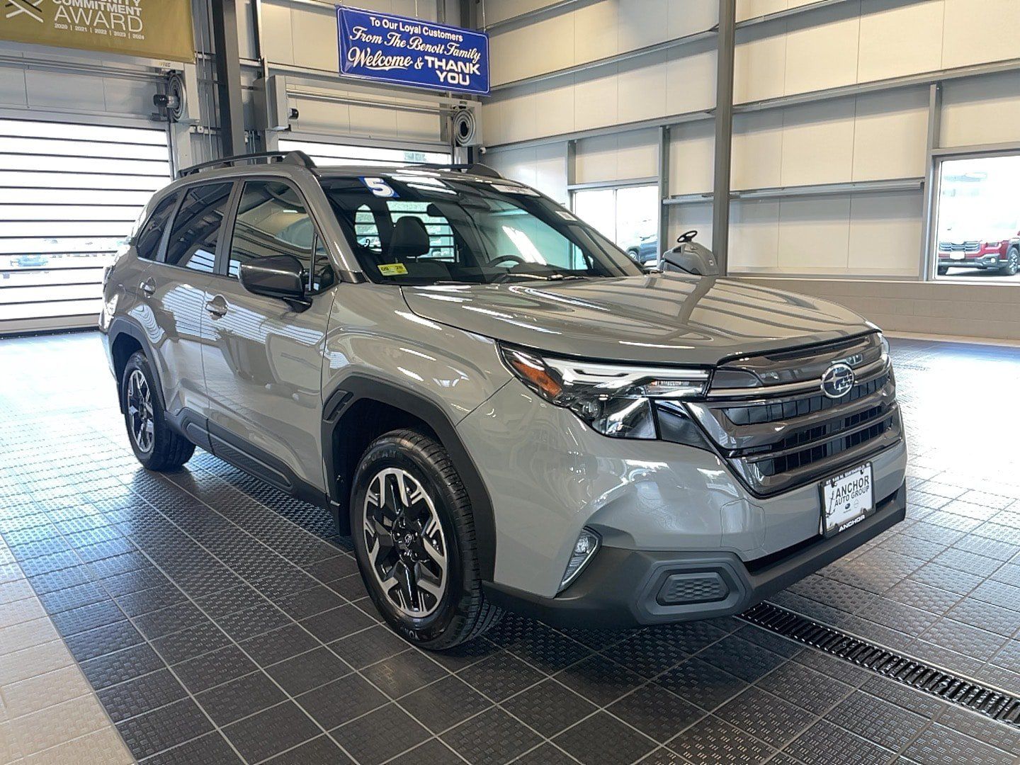 Used 2026 Subaru Forester Premium AWD/4WD image 1