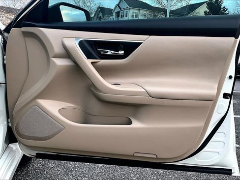 Used 2016 Nissan Altima 2.5 S w/ Power Driver Seat Package image 21