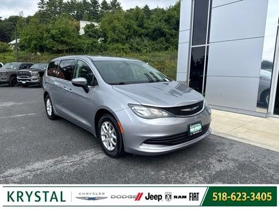 Certified 2018 Chrysler Pacifica Touring w/ Security Group