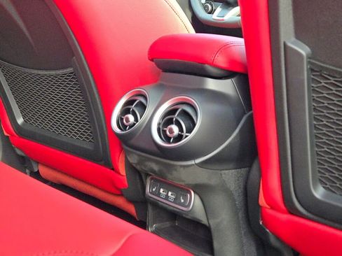 New 2025 Alfa Romeo Stelvio Sprint image 11