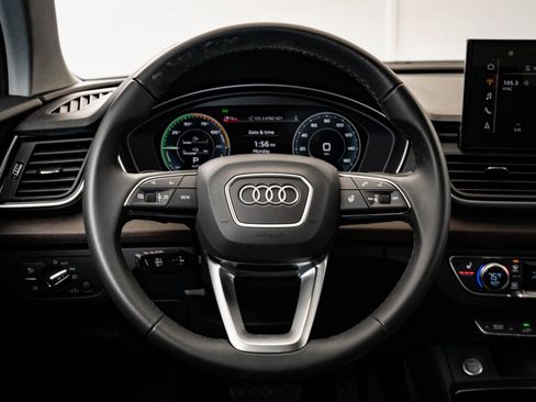 Used 2024 Audi Q5 e Premium image 42