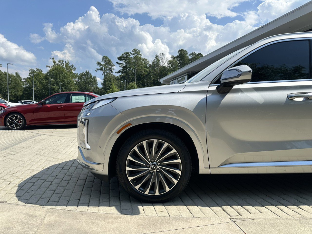 Used 2024 Hyundai Palisade Calligraphy AWD/4WD image 6