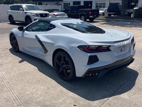 Used 2020 Chevrolet Corvette Stingray Preferred Cpe w/ 2LT Preferred Equipment Group RWD image 4