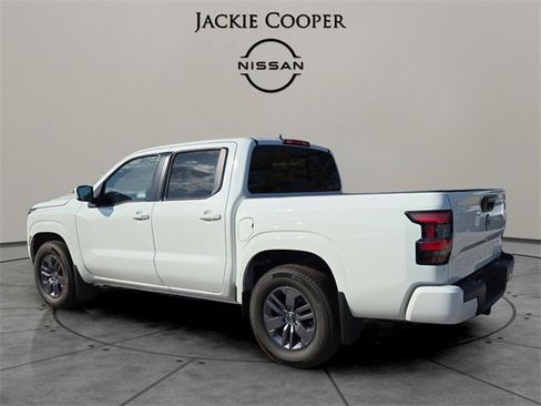 New 2025 Nissan Frontier SV w/ SV Convenience Package image 3