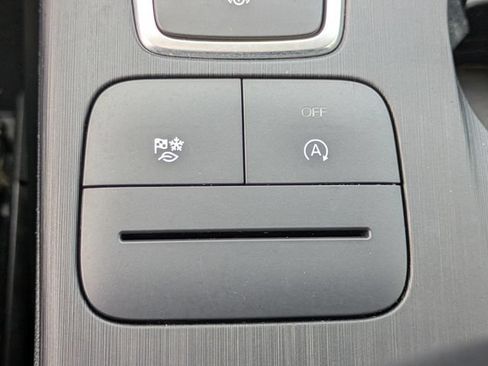 Used 2022 Ford Escape SEL FWD image 34