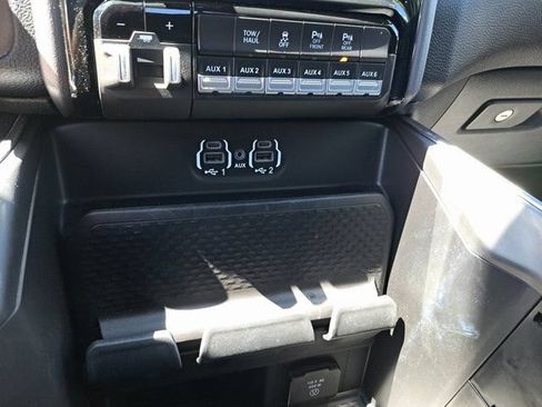Used 2022 RAM 2500 Laramie AWD/4WD image 14