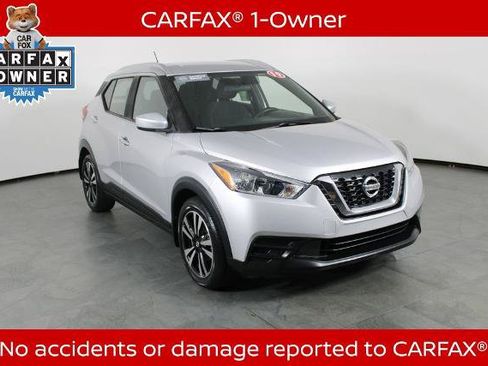 Certified 2019 Nissan Kicks SV FWD image 6