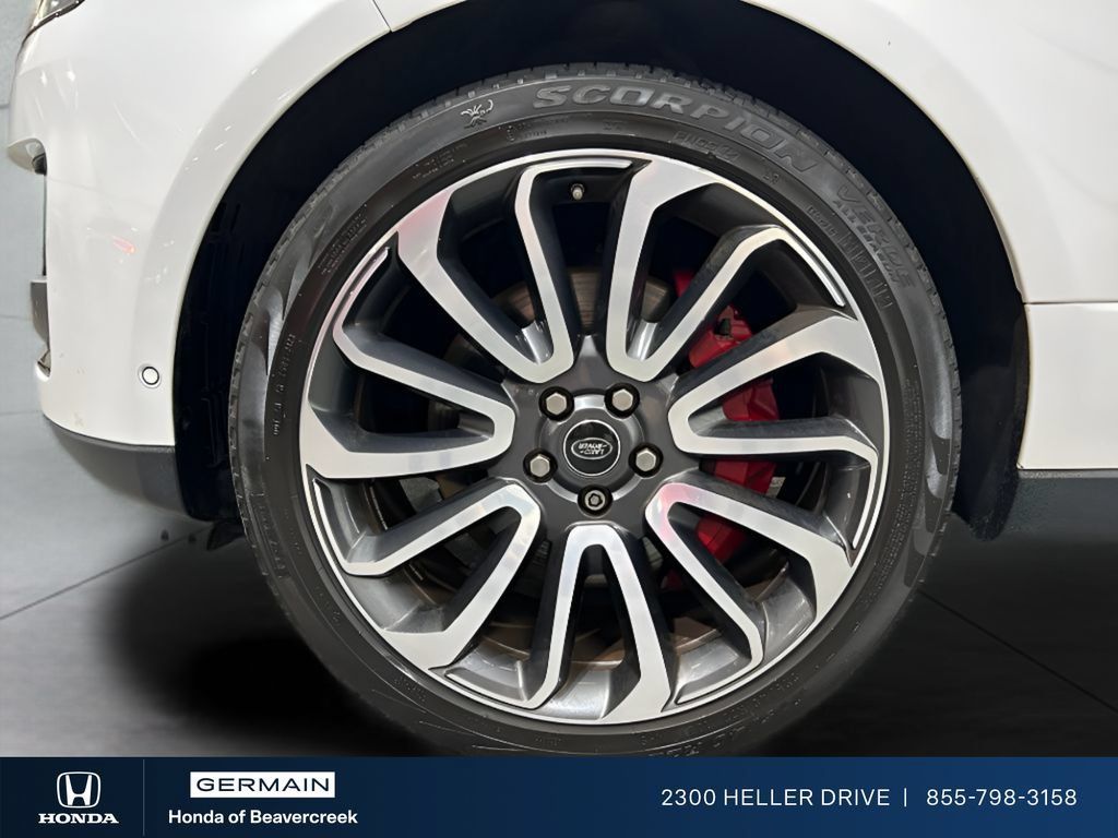 Used 2019 Land Rover Range Rover Supercharged AWD/4WD image 28