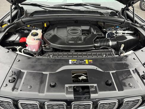 Used 2024 Jeep Grand Cherokee L Overland w/ Trailer Tow Package image 20