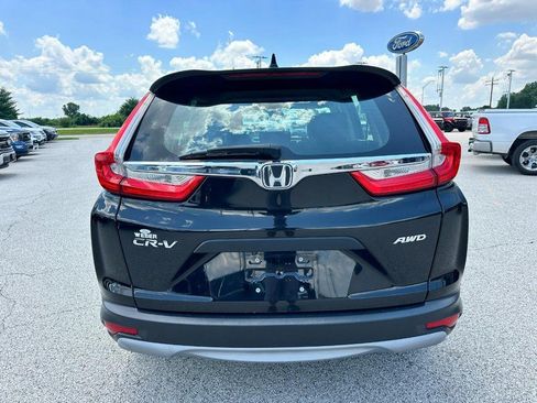 Used 2017 Honda CR-V LX image 4