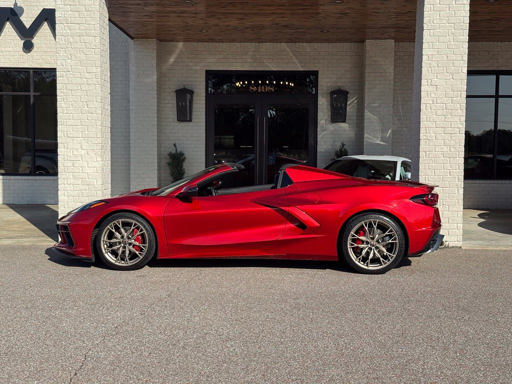 Used 2024 Chevrolet Corvette Stingray Preferred Conv w/ 2LT RWD image 22