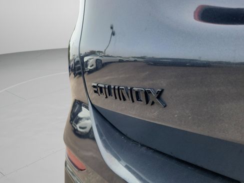 Used 2023 Chevrolet Equinox RS w/ RS Leather Package image 34