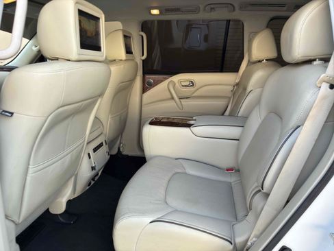 Used 2018 INFINITI QX80 4WD w/ Driver Assistance Package image 55