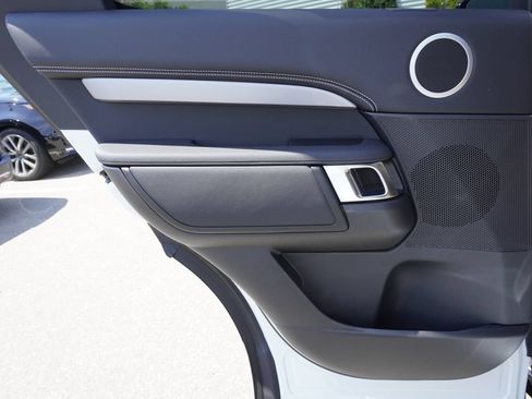 New 2026 Land Rover Discovery Dynamic SE AWD/4WD image 28