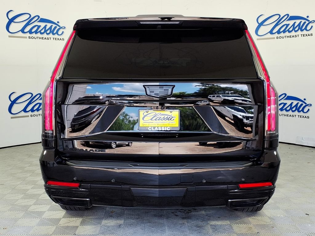 Used 2025 Cadillac Escalade Sport Platinum AWD/4WD image 4