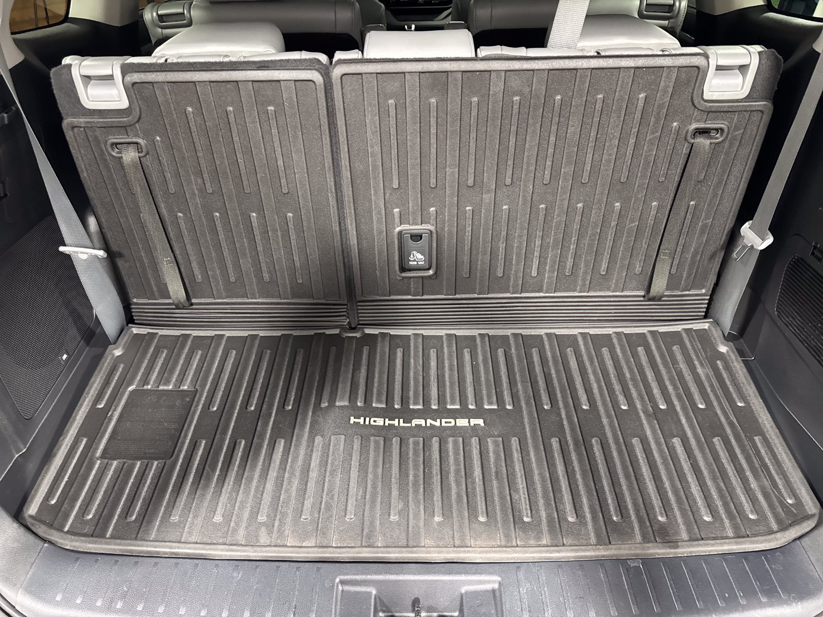 Used 2023 Toyota Highlander Limited AWD/4WD image 24