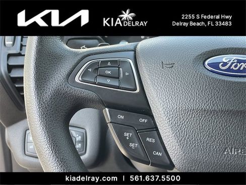 Used 2017 Ford Escape SE image 25