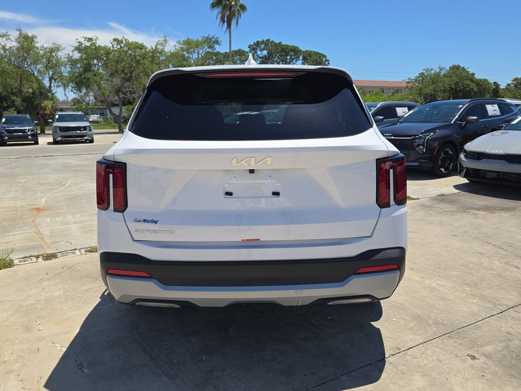 New 2026 Kia Sorento LX FWD image 7