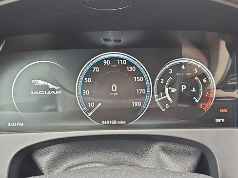 Used 2017 Jaguar XF Prestige AWD/4WD image 18