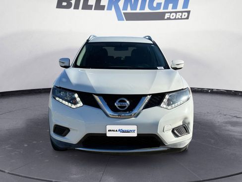 Used 2016 Nissan Rogue SV image 8