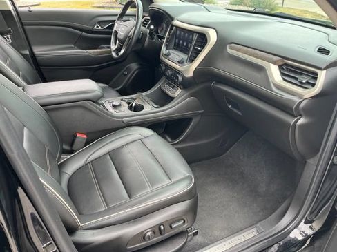 Used 2022 GMC Acadia Denali w/ Denali Ultimate Package AWD/4WD image 28