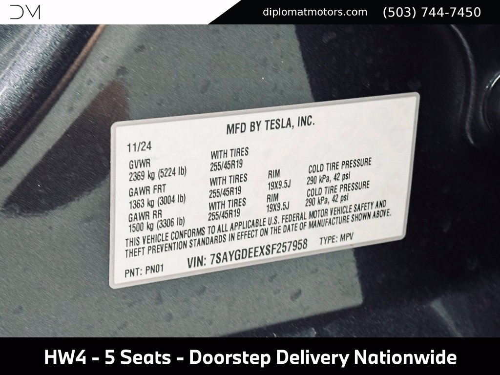 Used 2025 Tesla Model Y Long Range AWD/4WD image 42