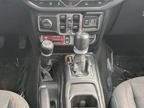 Certified 2024 Jeep Wrangler Unlimited Rubicon image 17