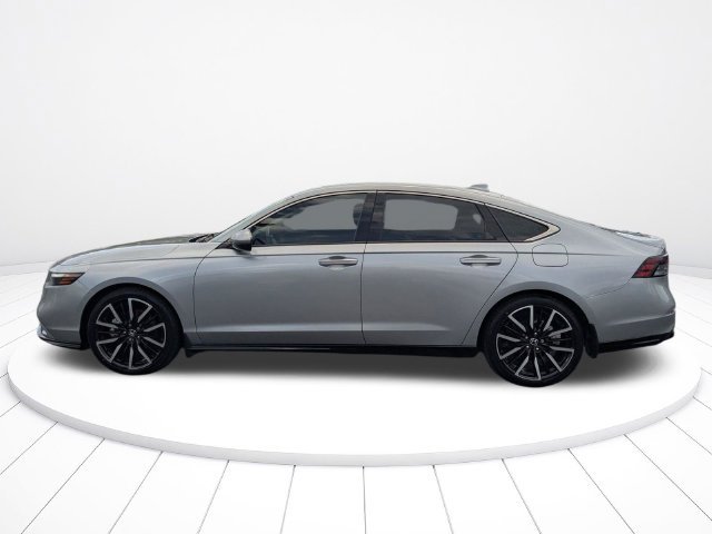 Used 2023 Honda Accord Touring image 6