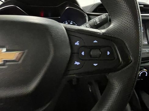 Used 2023 Chevrolet TrailBlazer LT AWD/4WD image 36