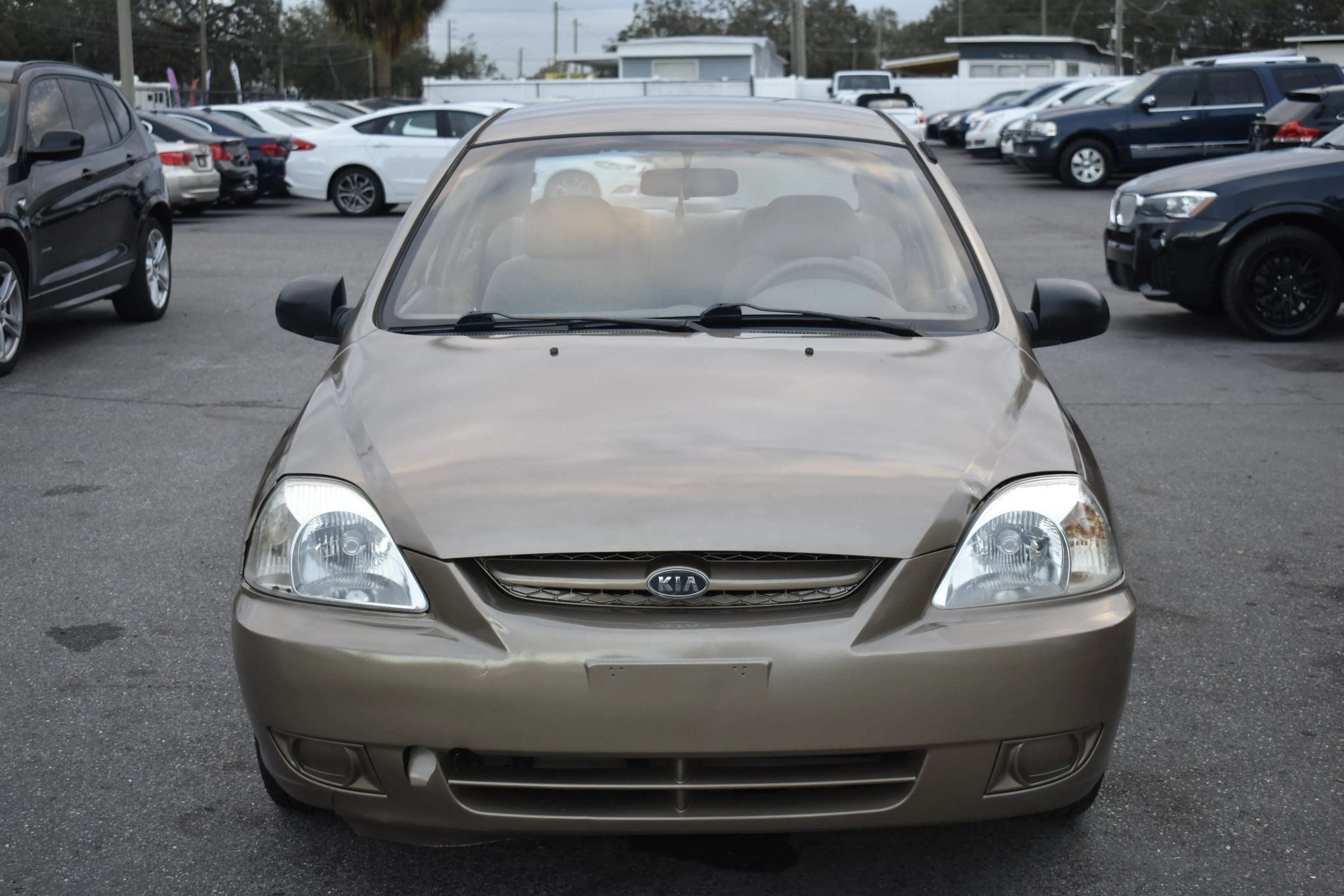 Used 2005 Kia Rio Sedan FWD image 3